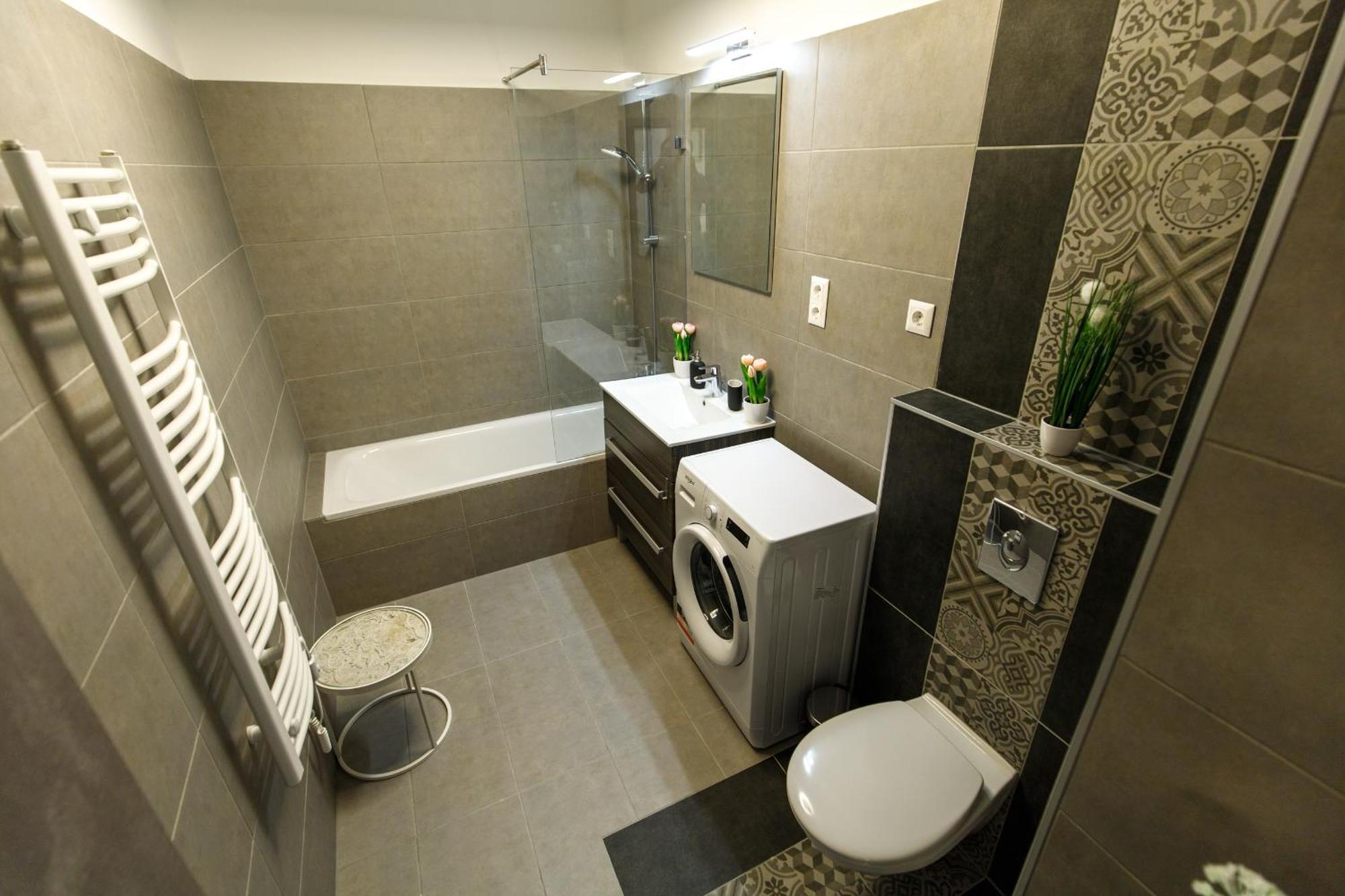 K40 Romantic Deluxe Studio In The City Center Budapest Exterior foto